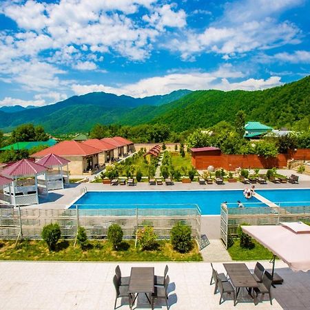 Bliss Inn Boutique Hotel غابالا المظهر الخارجي الصورة